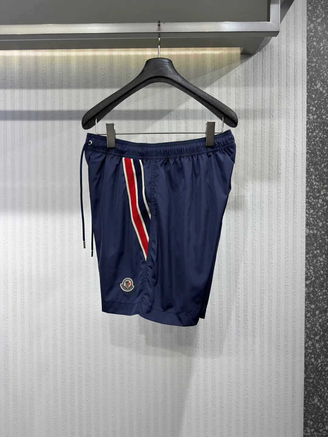 Куртки И Пуховики Мужские Moncler 13253157