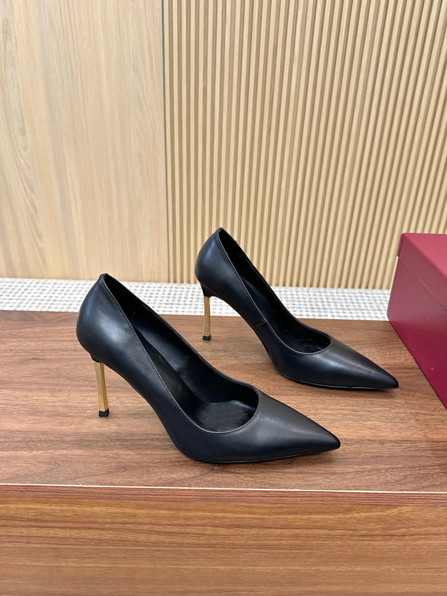 Туфли Женские Gucci 13480517