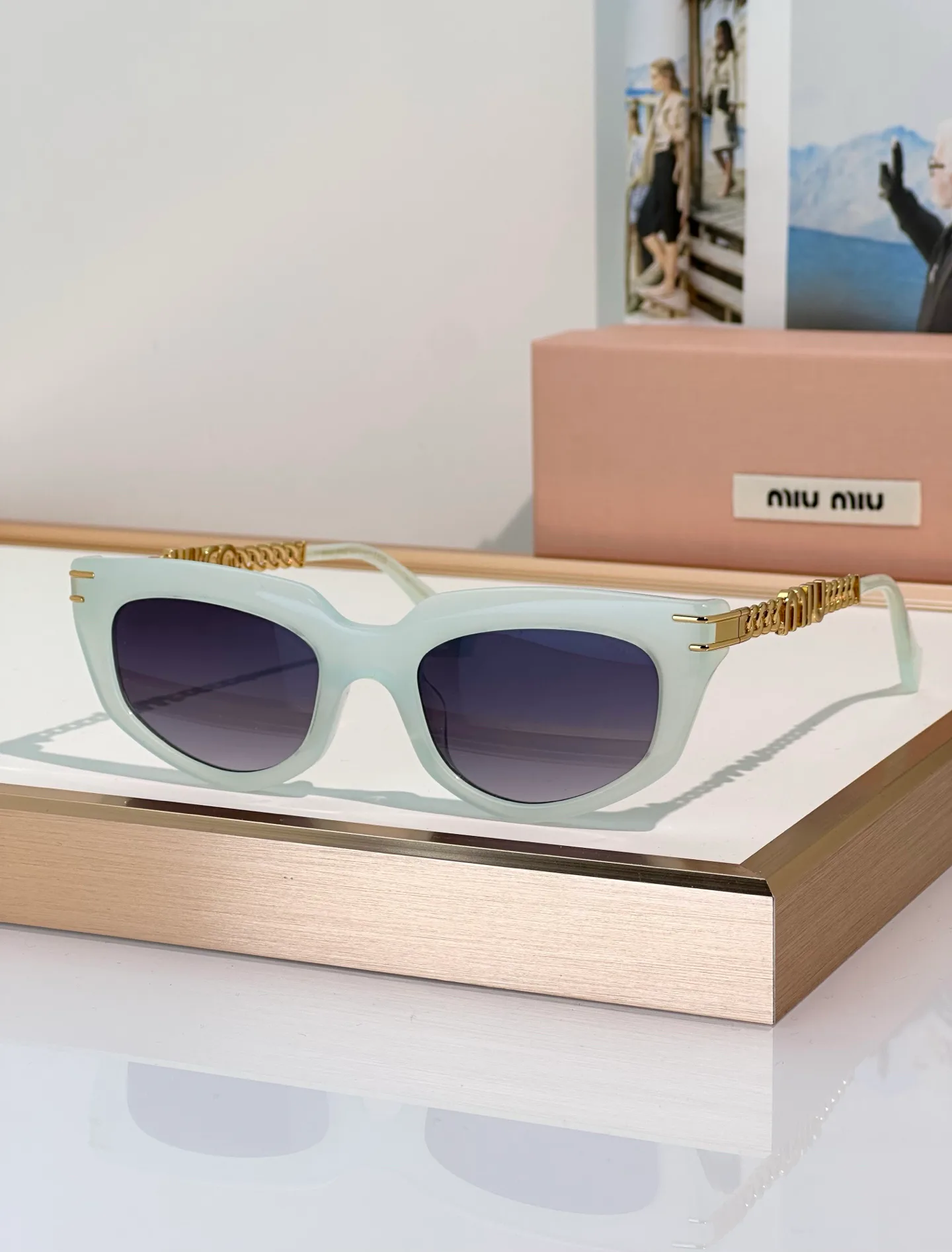Очки Miu Miu 12959430