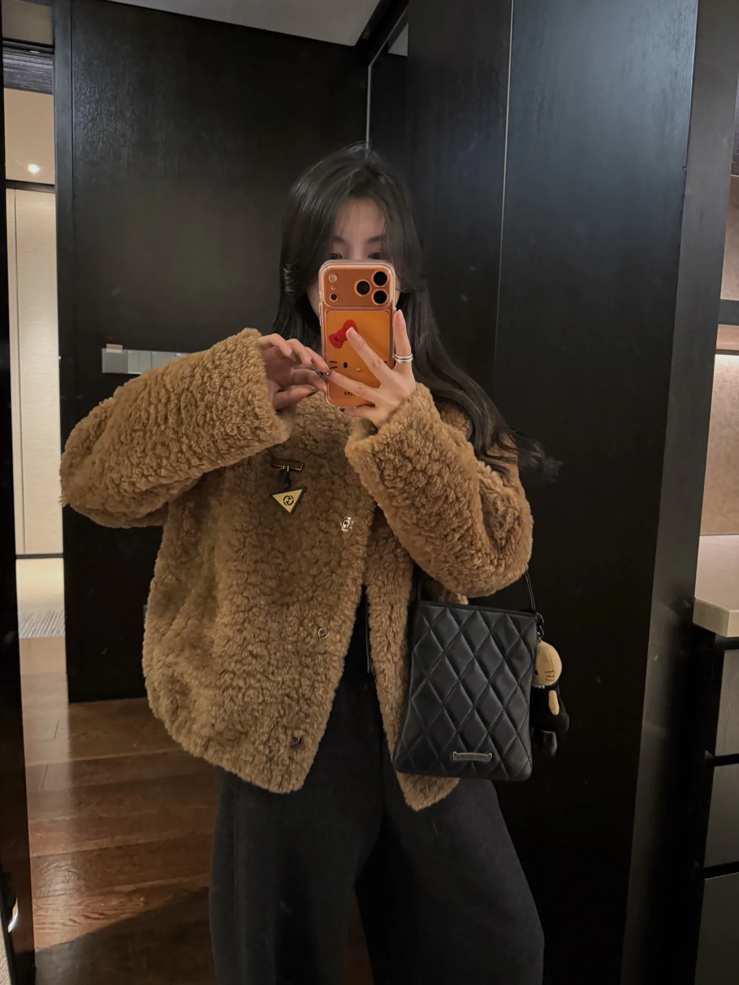 Шубы Женские Chanel 836011