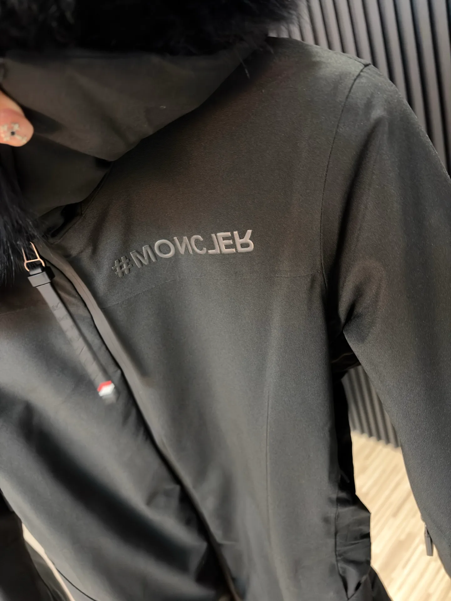 Куртки И Пуховики Женские Moncler 18758221