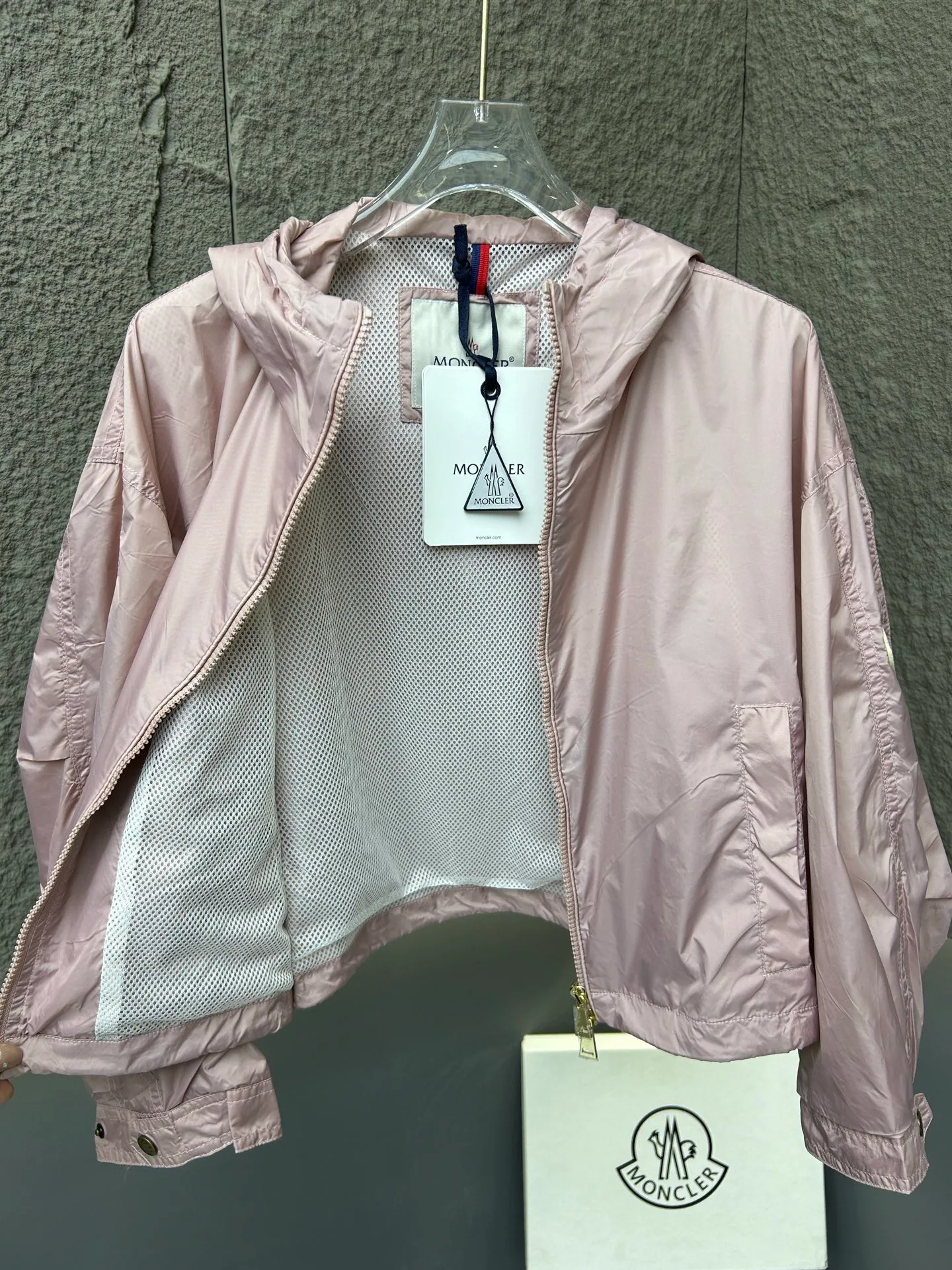 Куртки И Пуховики Женские Moncler 11862701