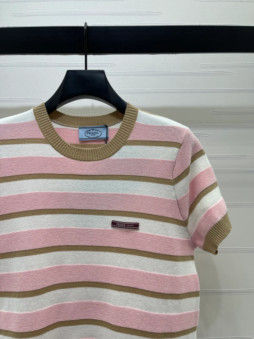 Футболки Женские Prada 11575803