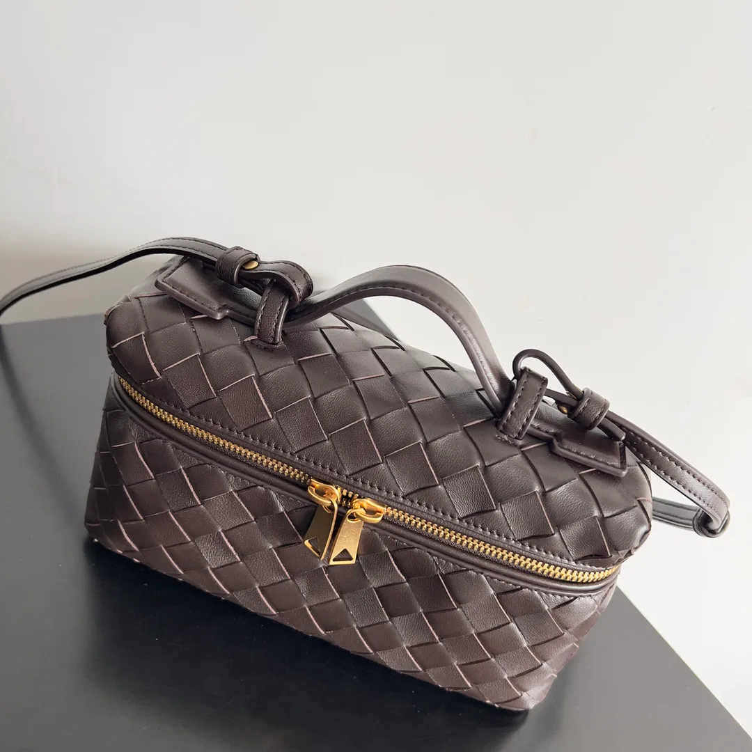 Сумки На Ремне Женские Bottega Veneta 10225008