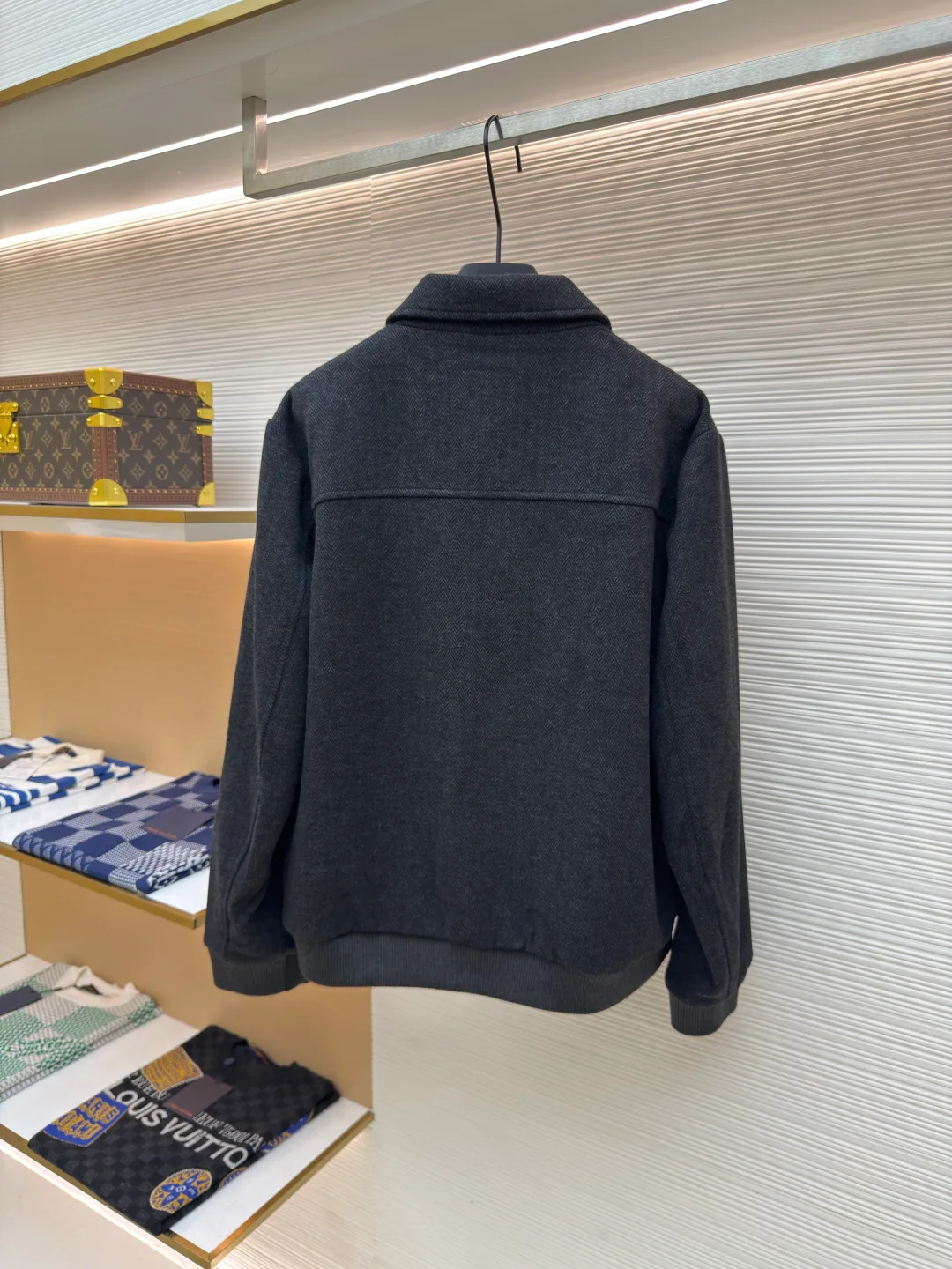 Куртки И Пуховики Мужские Loro Piana 84528