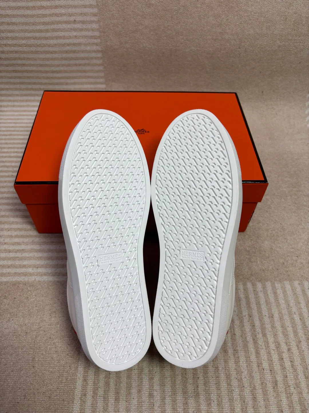 Кроссовки Мужские Hermes 19406086