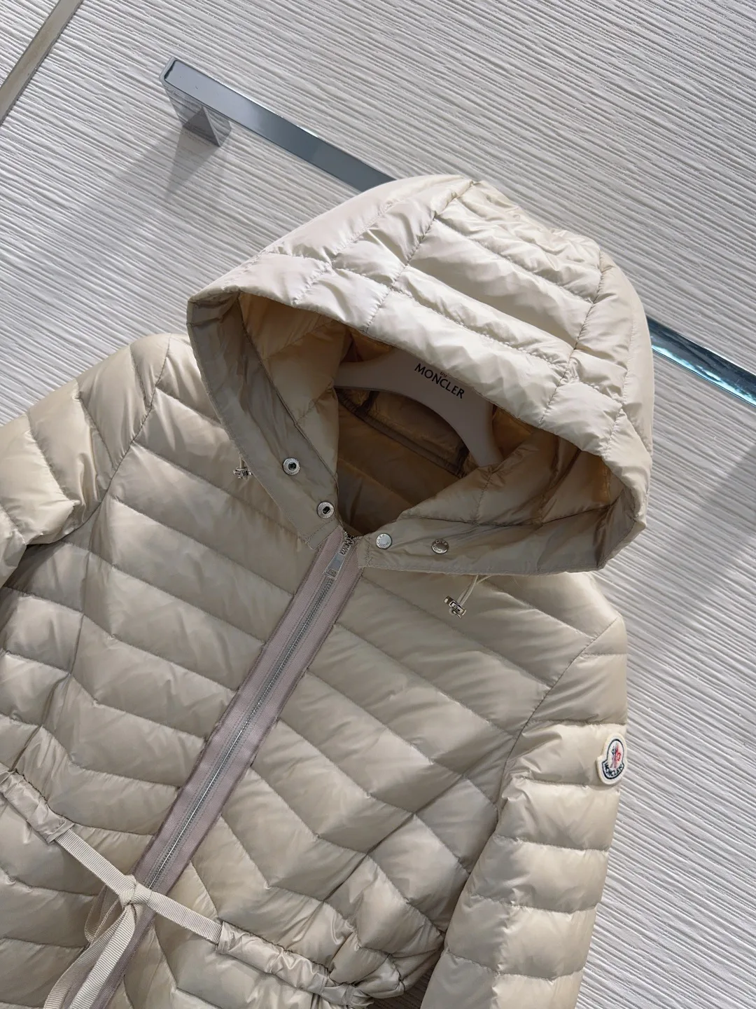 Куртки И Пуховики Женские Moncler 20100827