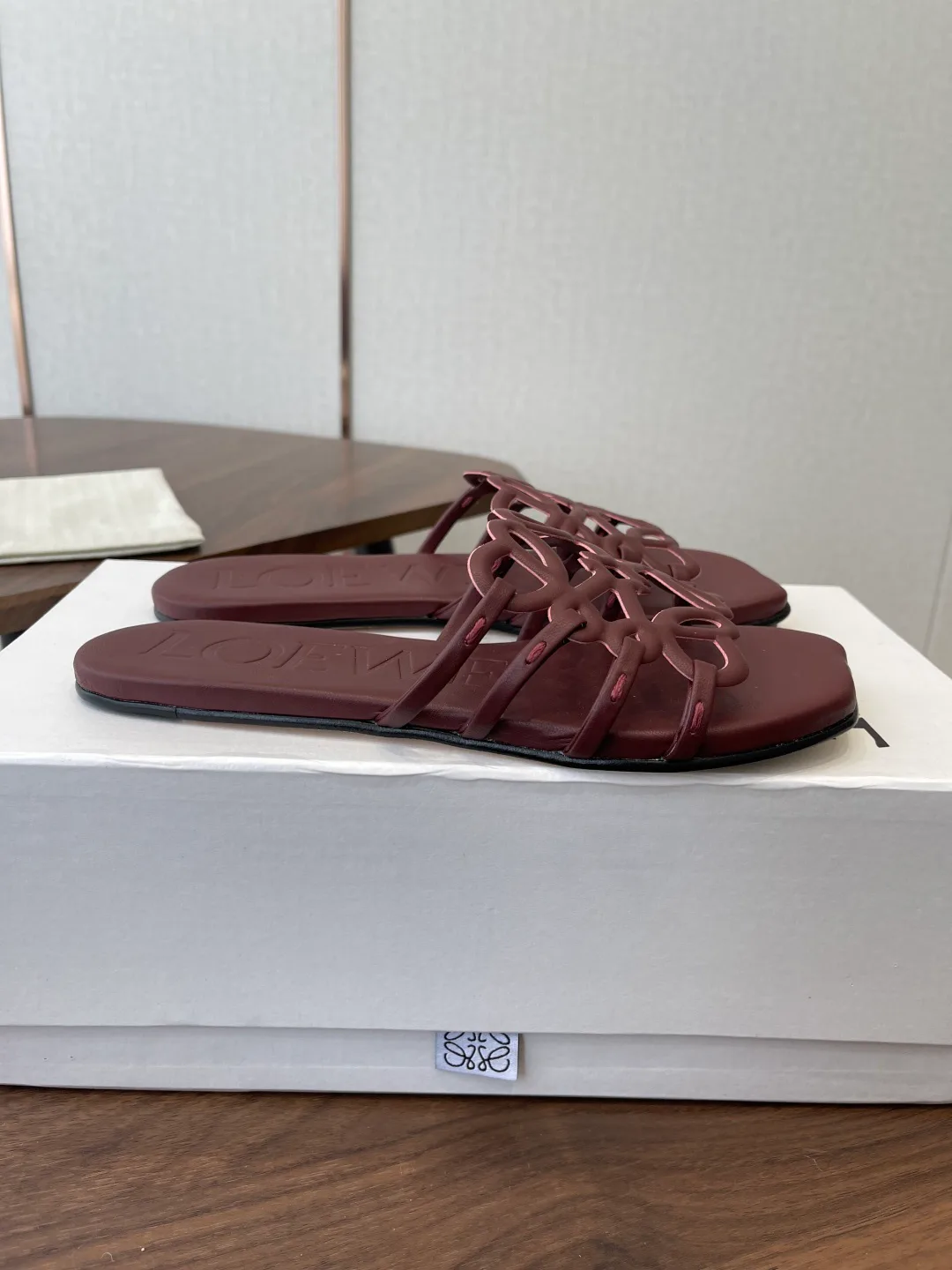 Шлепанцы Женские Loewe 11428019