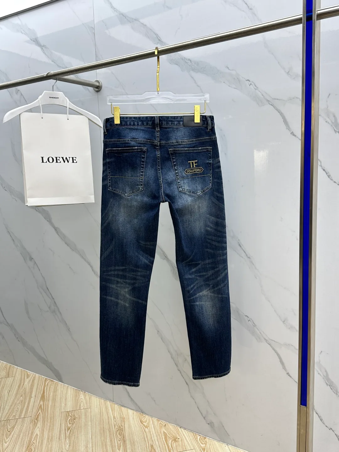 Джинсы Мужские Tom Ford 18596902