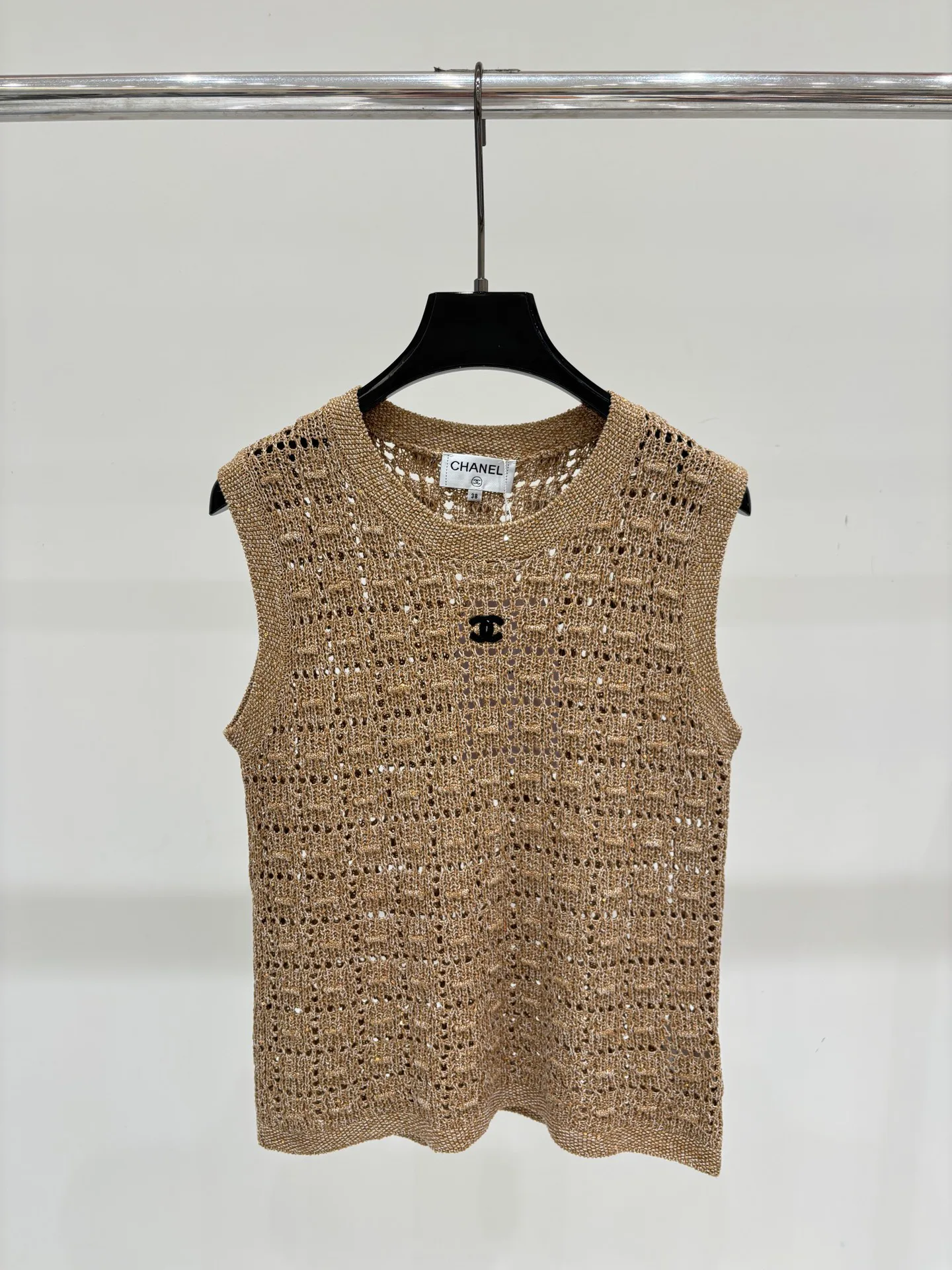 Жилеты Женские Chanel 17696380