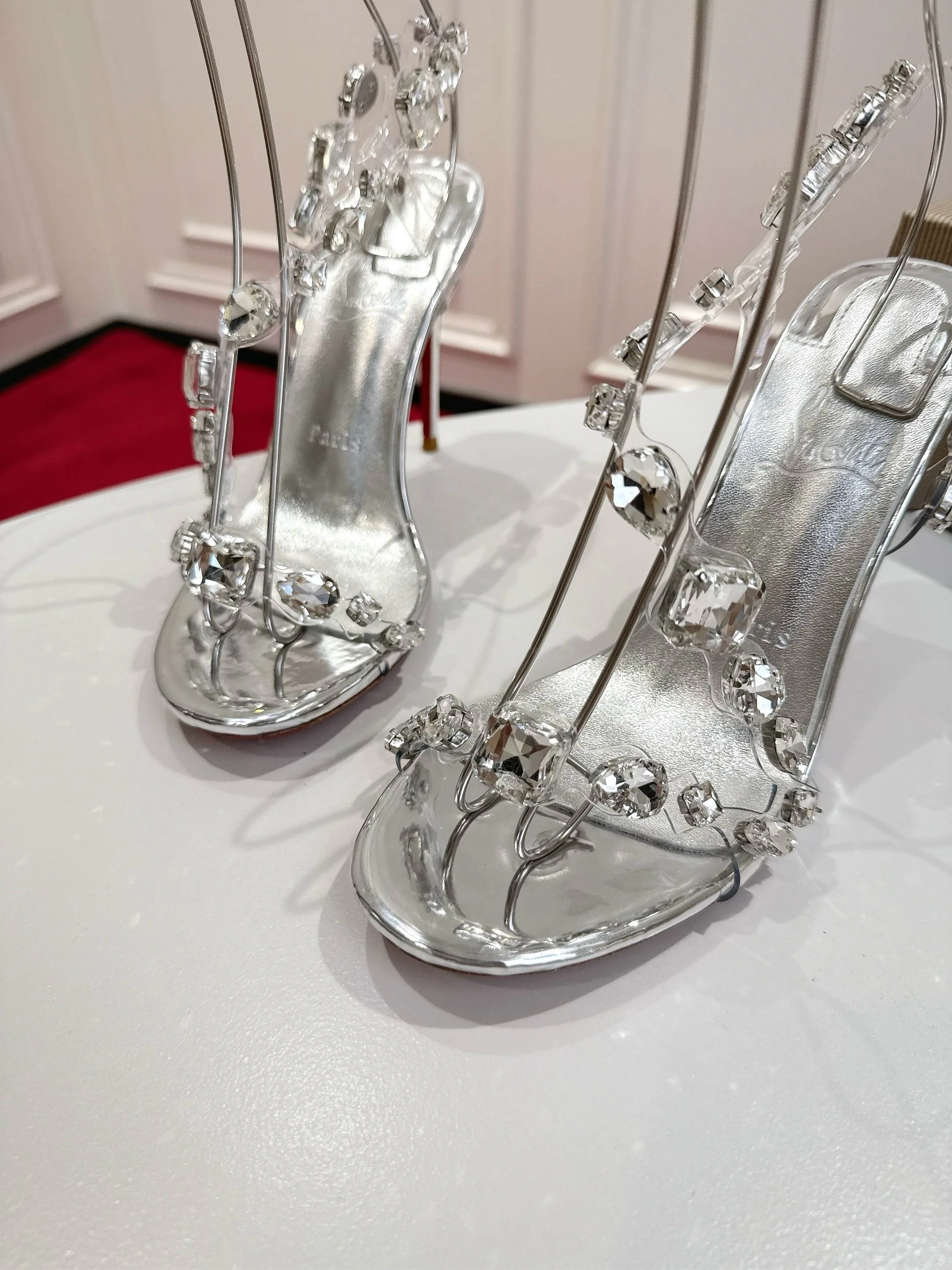 Босоножки Женские Christian Louboutin 1228715