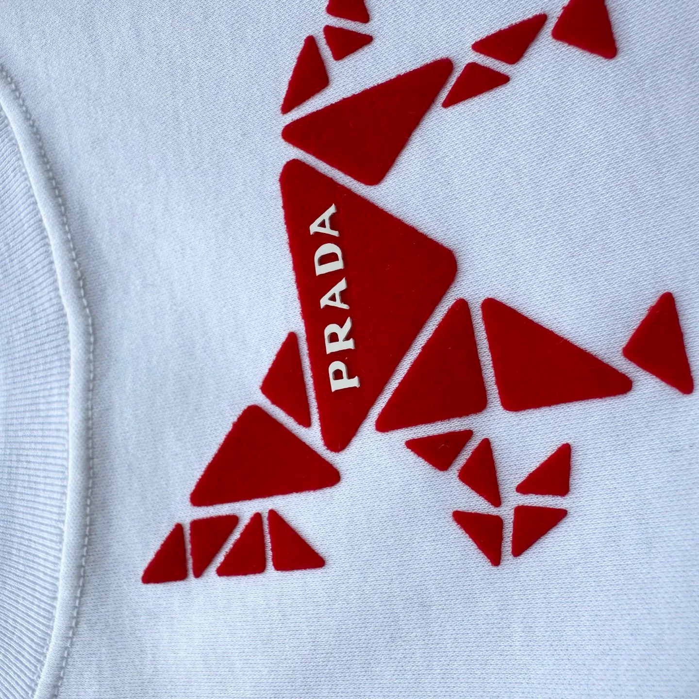 Футболки Женские Prada 5892821