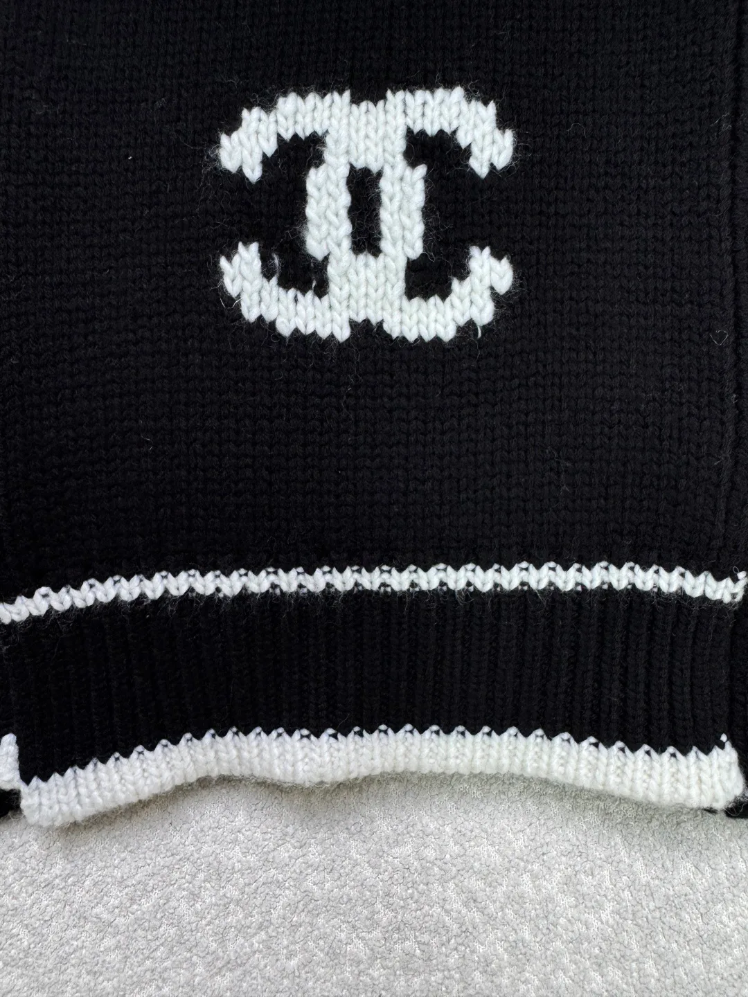 Шарфы Chanel 17463341