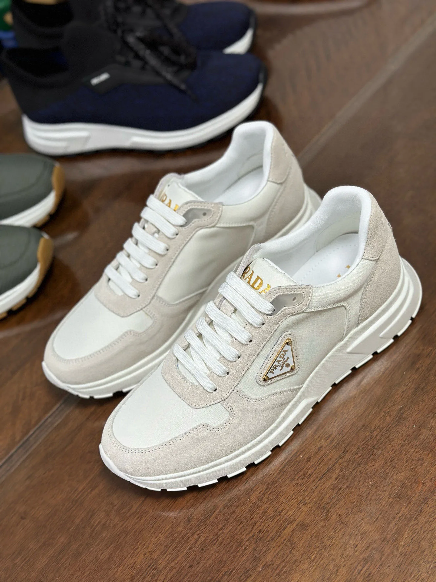 Кроссовки Мужские Prada 18708333