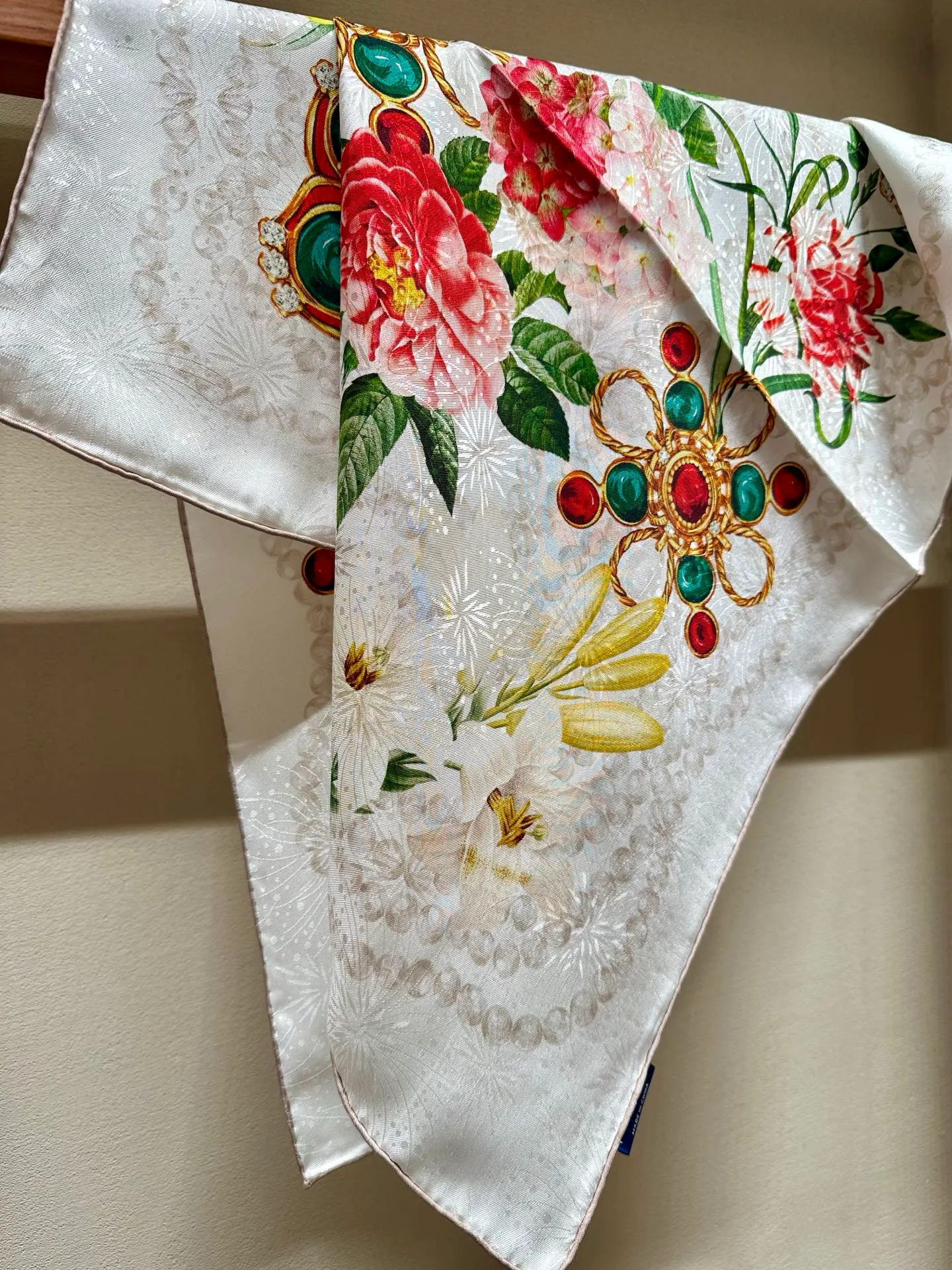 Платки Chanel 11445224