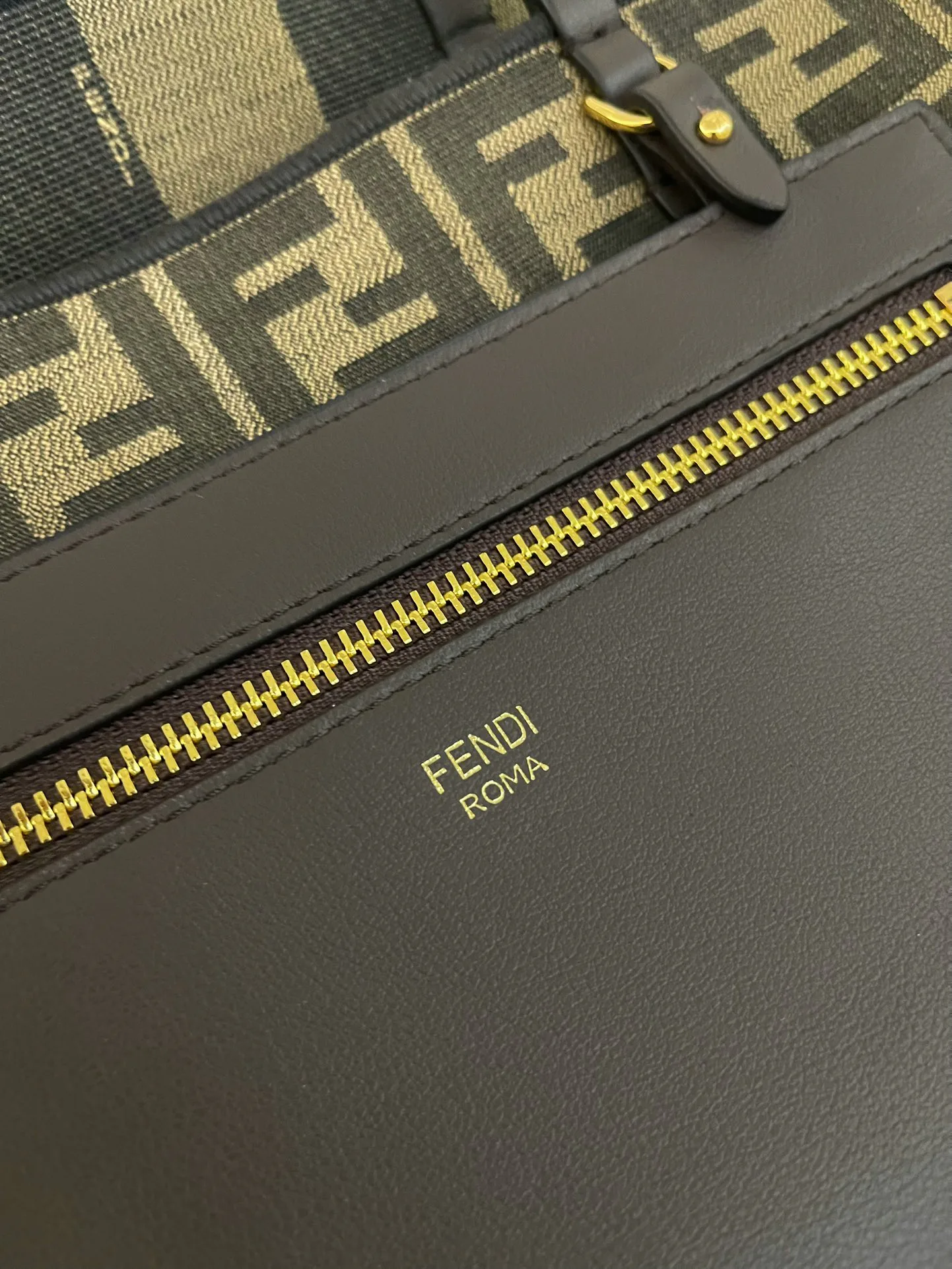 Классические Сумки Женские Fendi 13234556