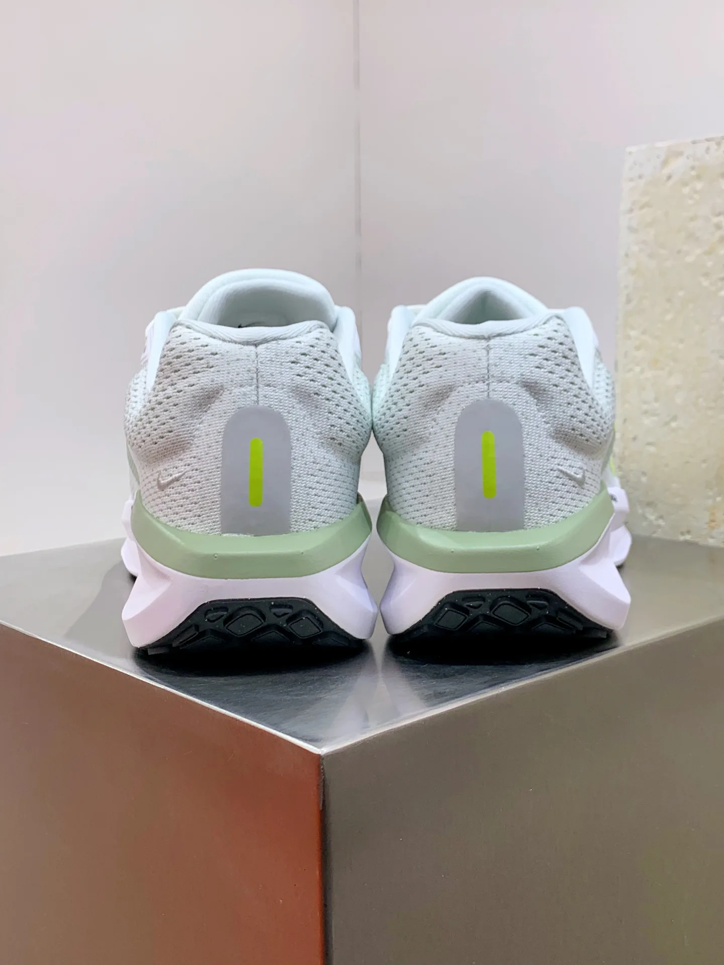 Кроссовки Женские Nike 30853