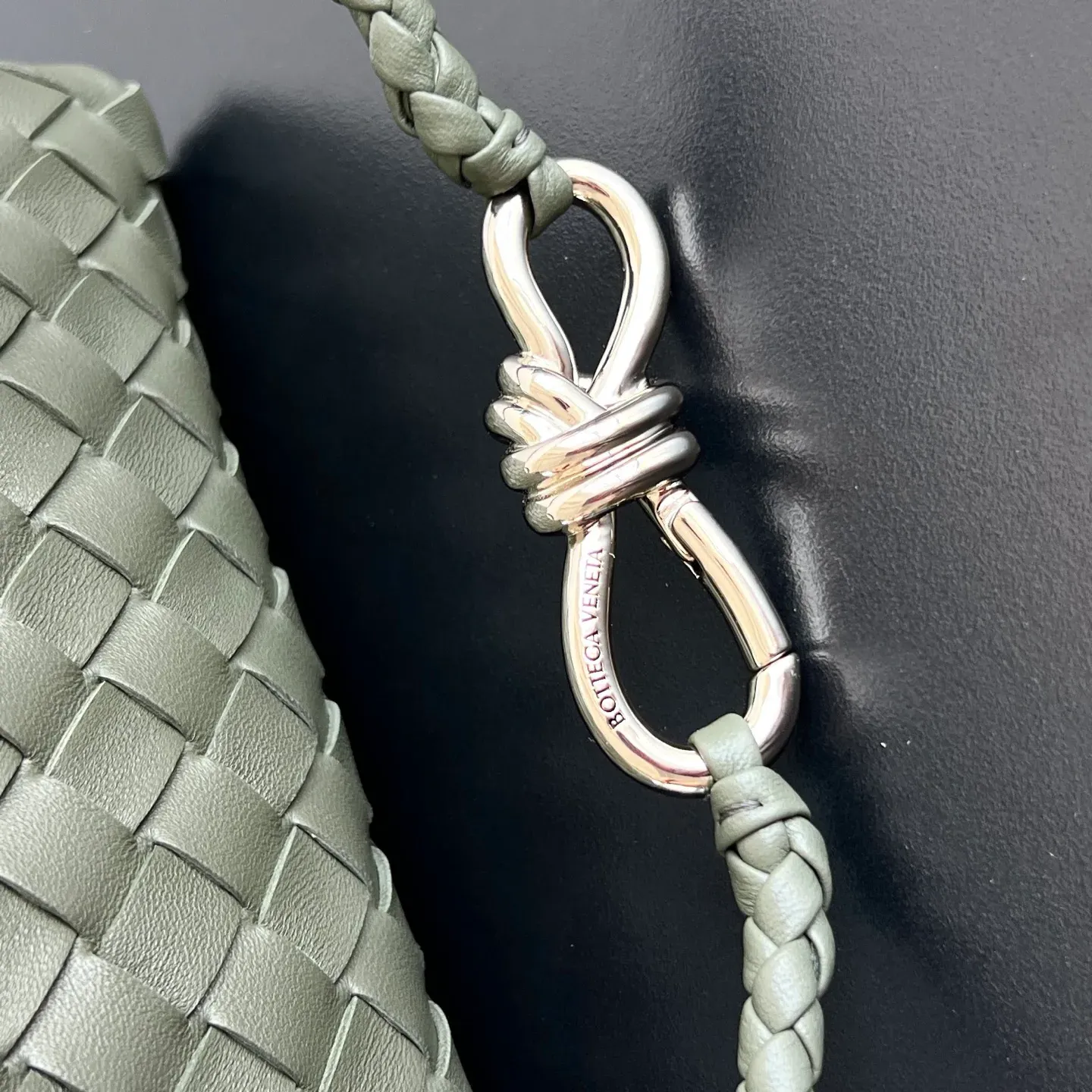 Классические Сумки Женские Bottega Veneta 3143507