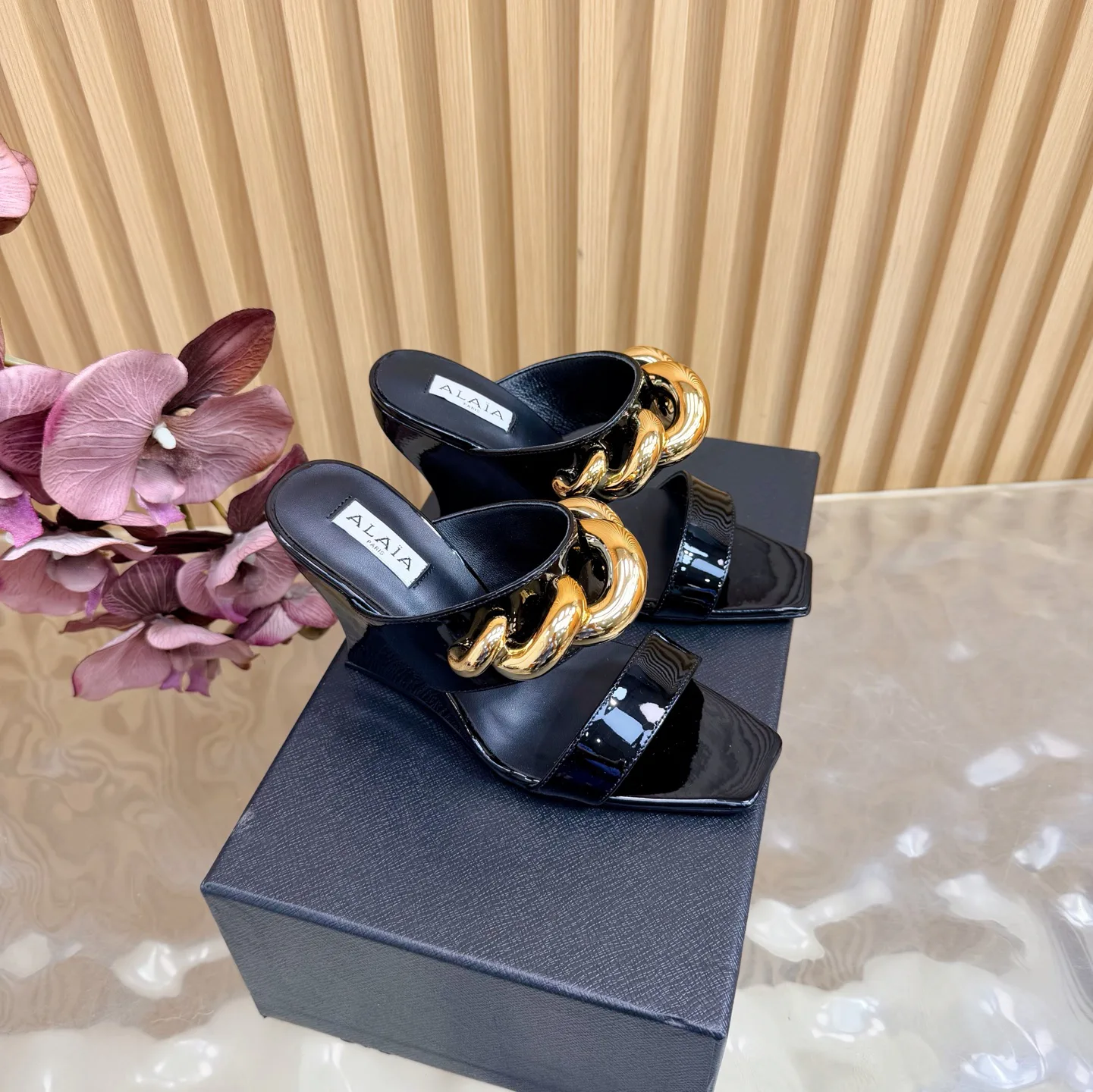 Босоножки Женские Alaia 11065098