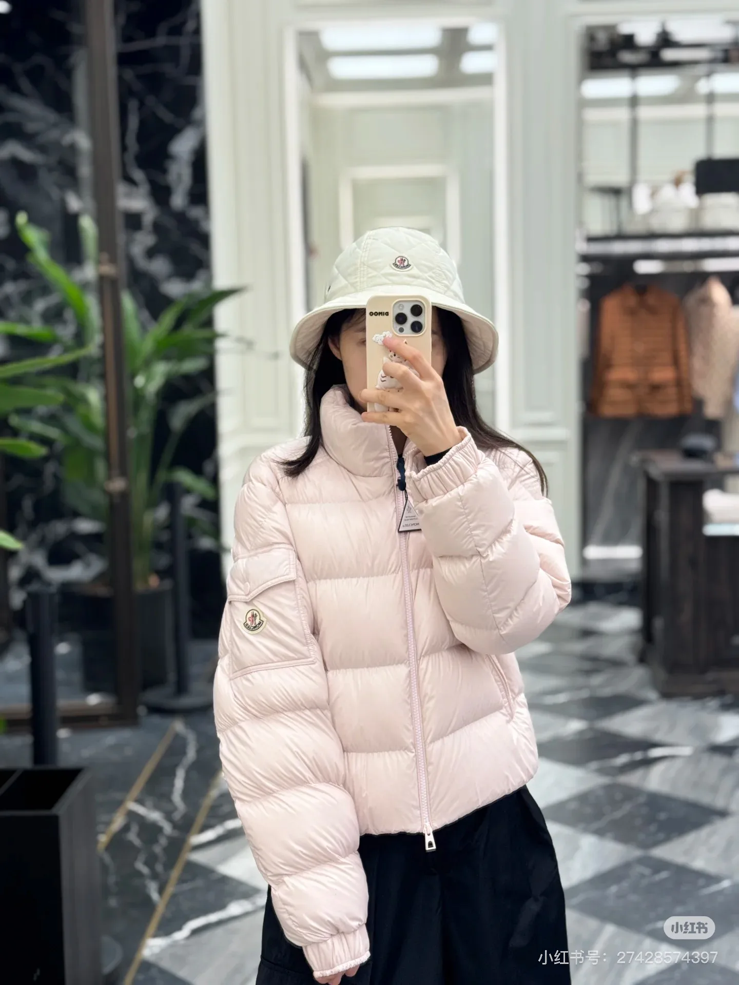 Куртки И Пуховики Женские Moncler 19052090