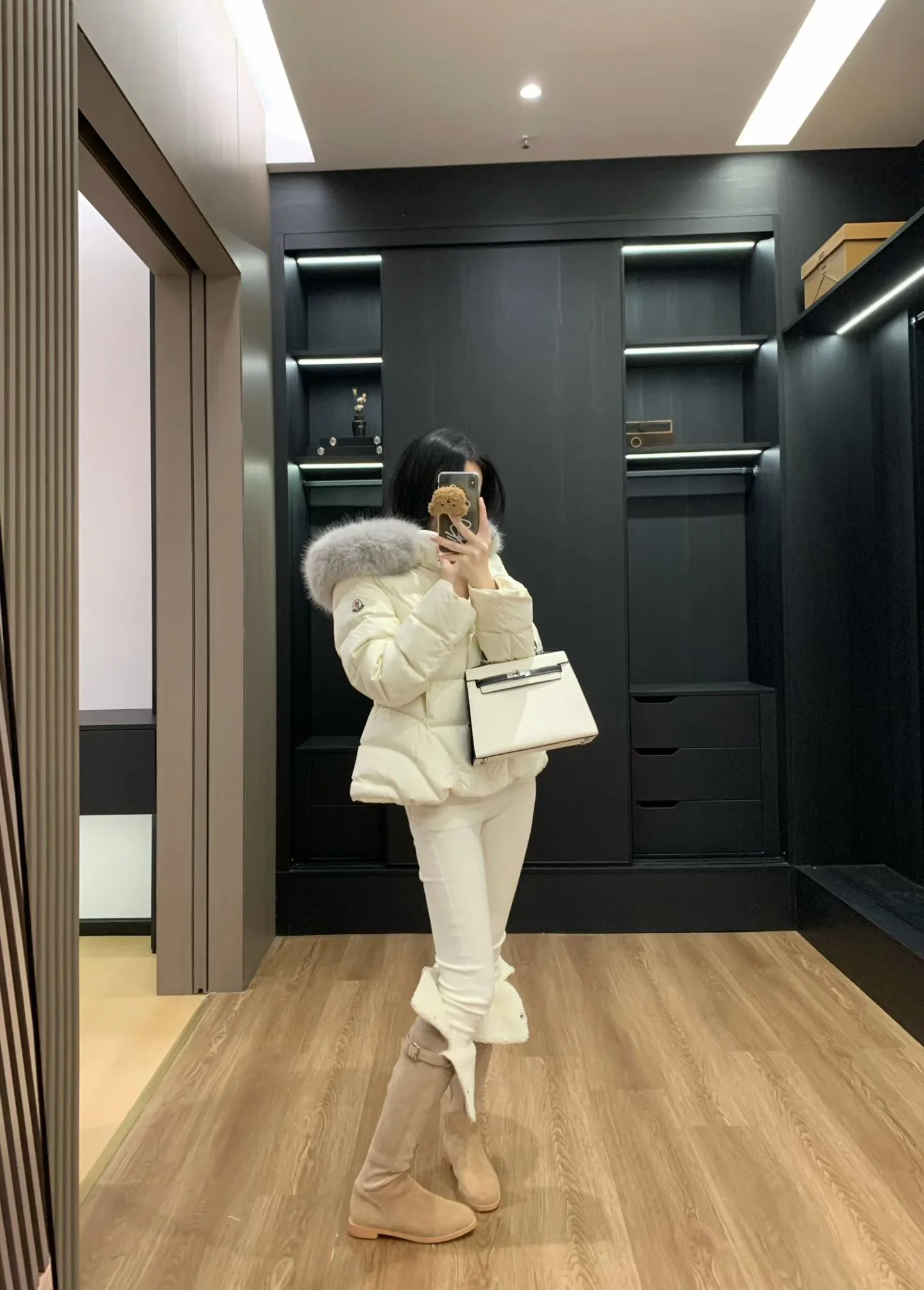 Куртки И Пуховики Женские Moncler 20127726