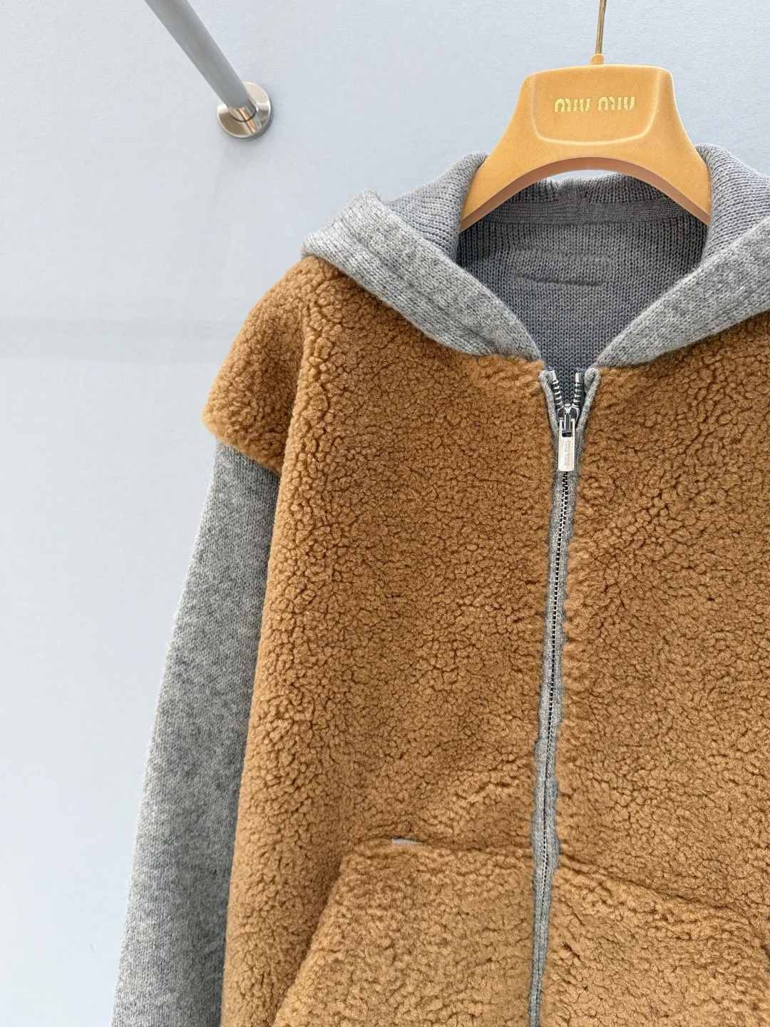 Куртки И Пуховики Женские Miu Miu 447477