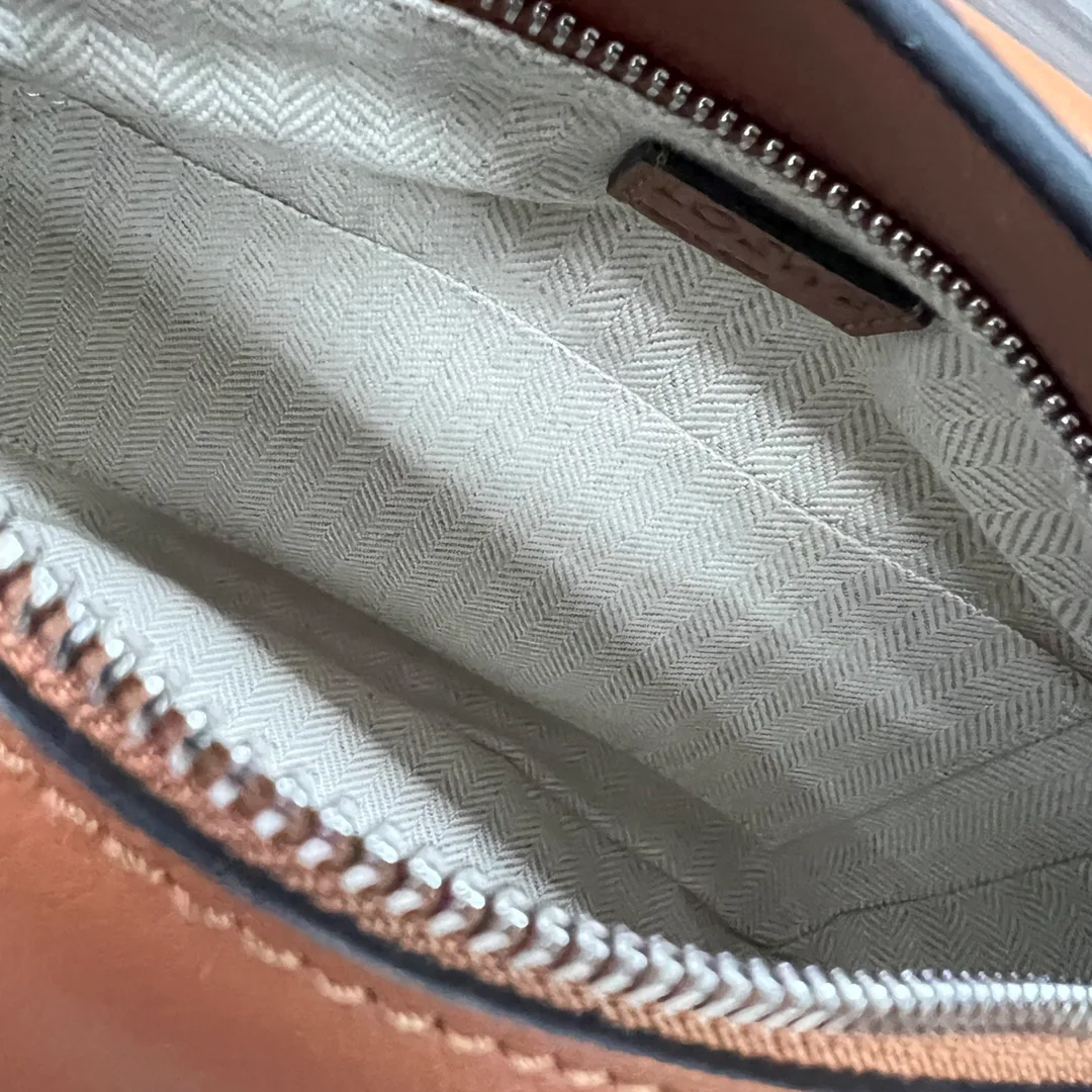 Классические Сумки Женские Loewe 11674587