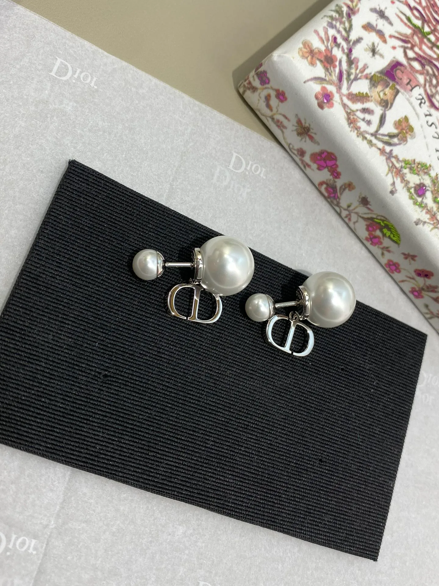 Бижутерия Christian Dior 18656359