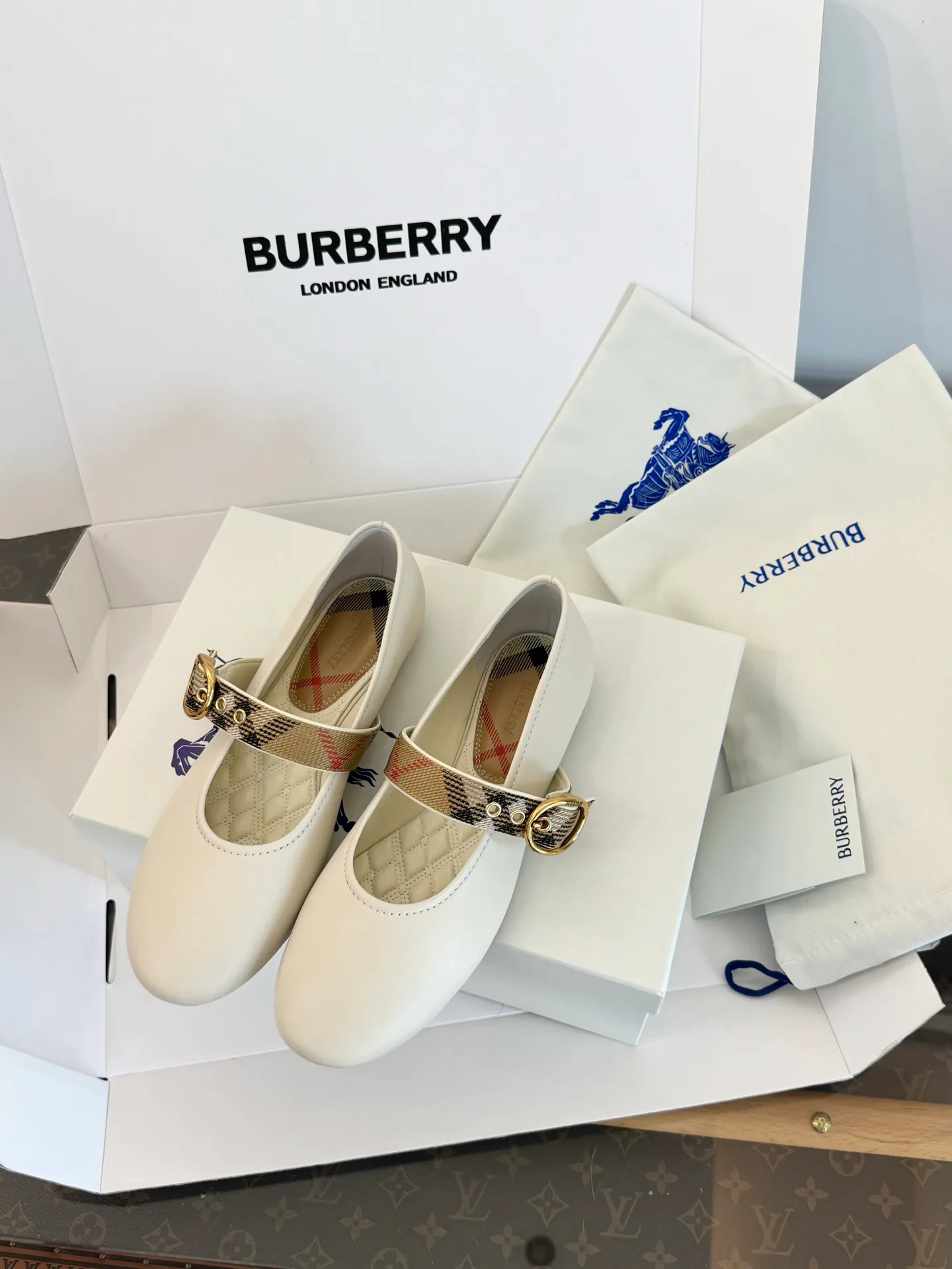 Балетки Женские Burberry 18724908