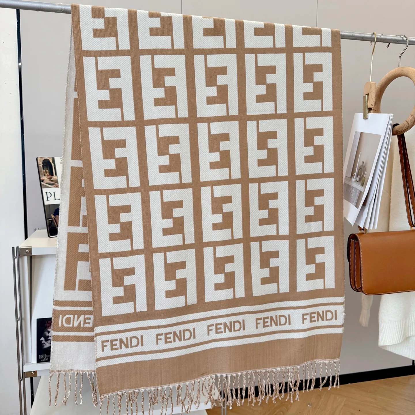 Шарфы Fendi 184264