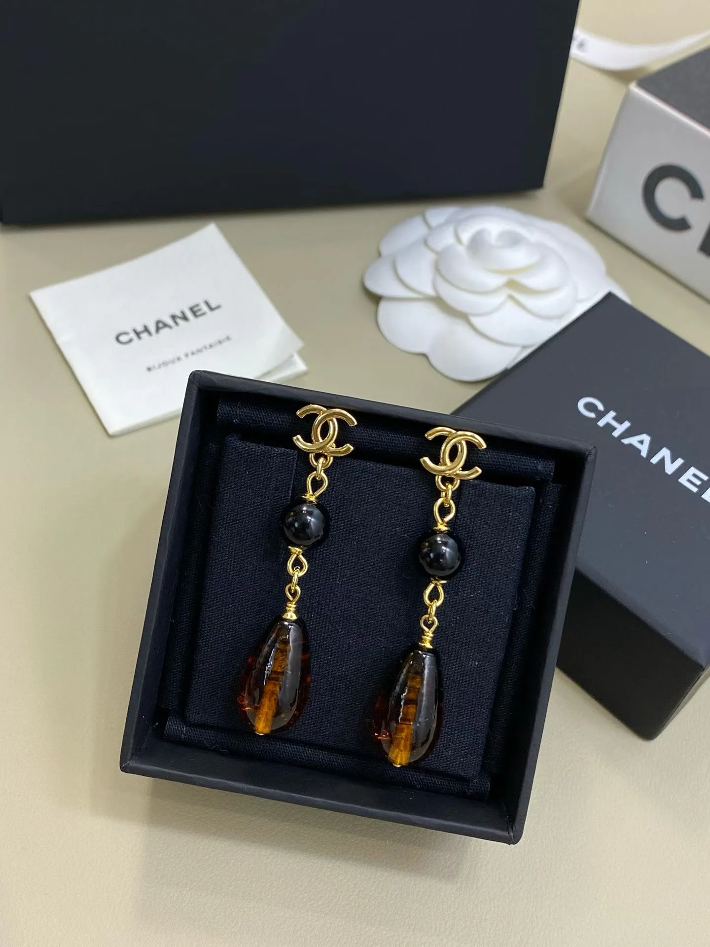 Бижутерия Chanel 18351202