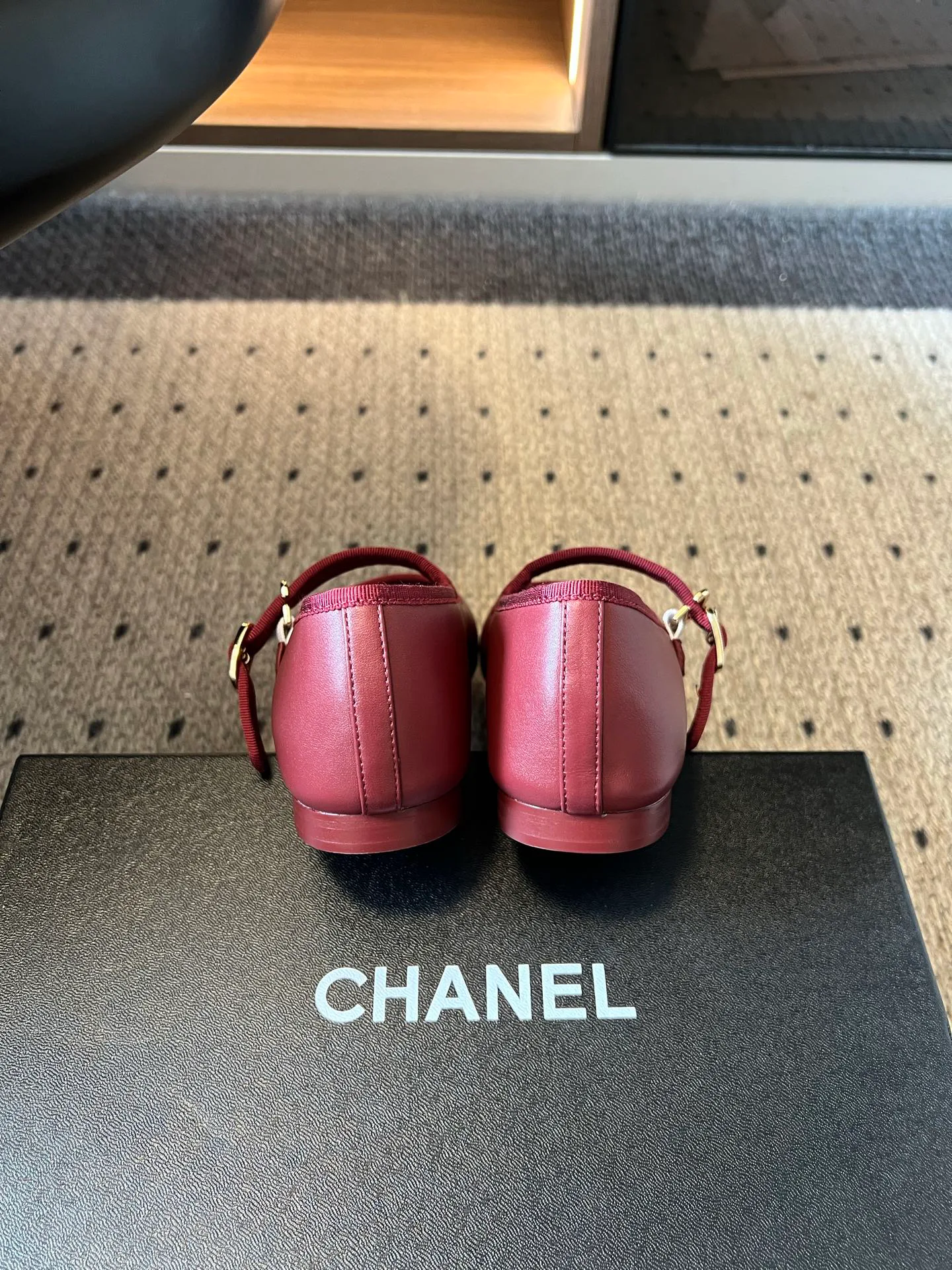 Туфли Женские Chanel 18726896