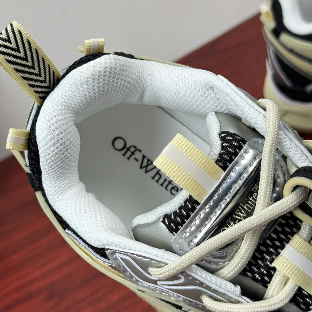 Кроссовки Женские Off-White 12209501