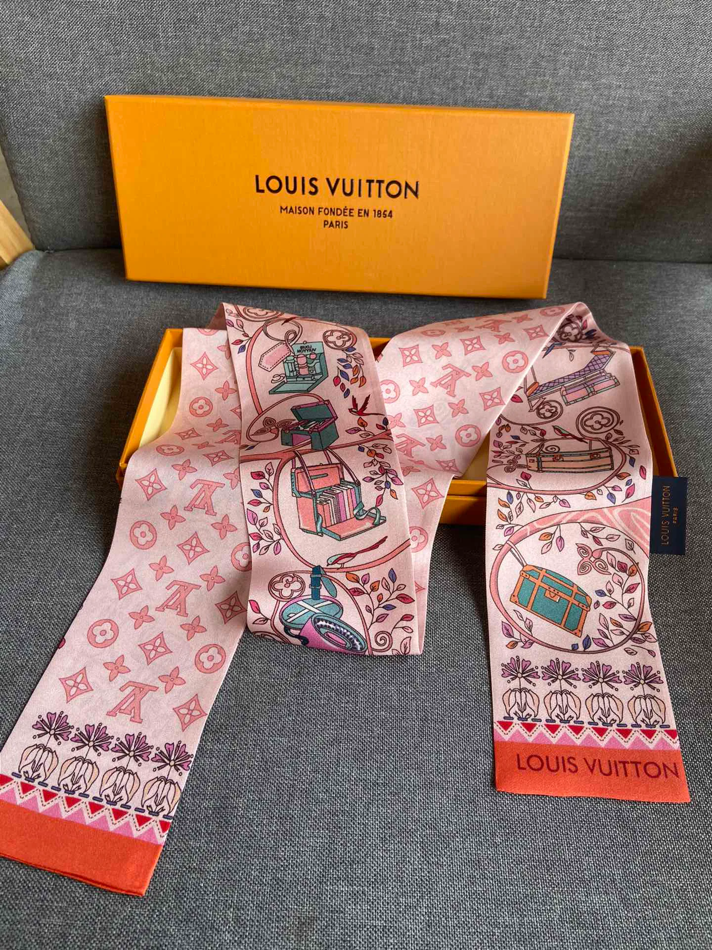 Платки Louis Vuitton 11986194