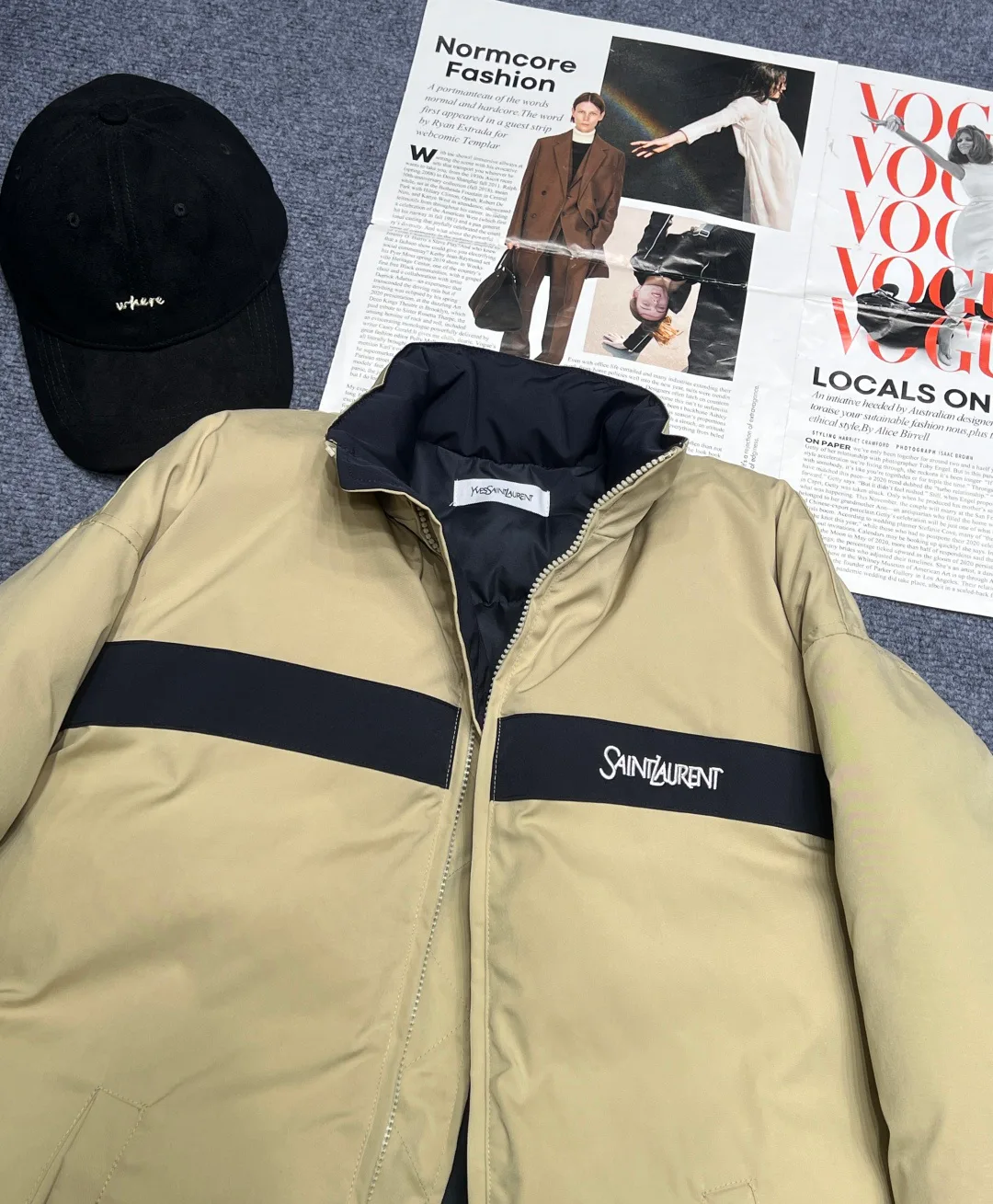 Куртки И Пуховики Женские Saint Laurent 19714339