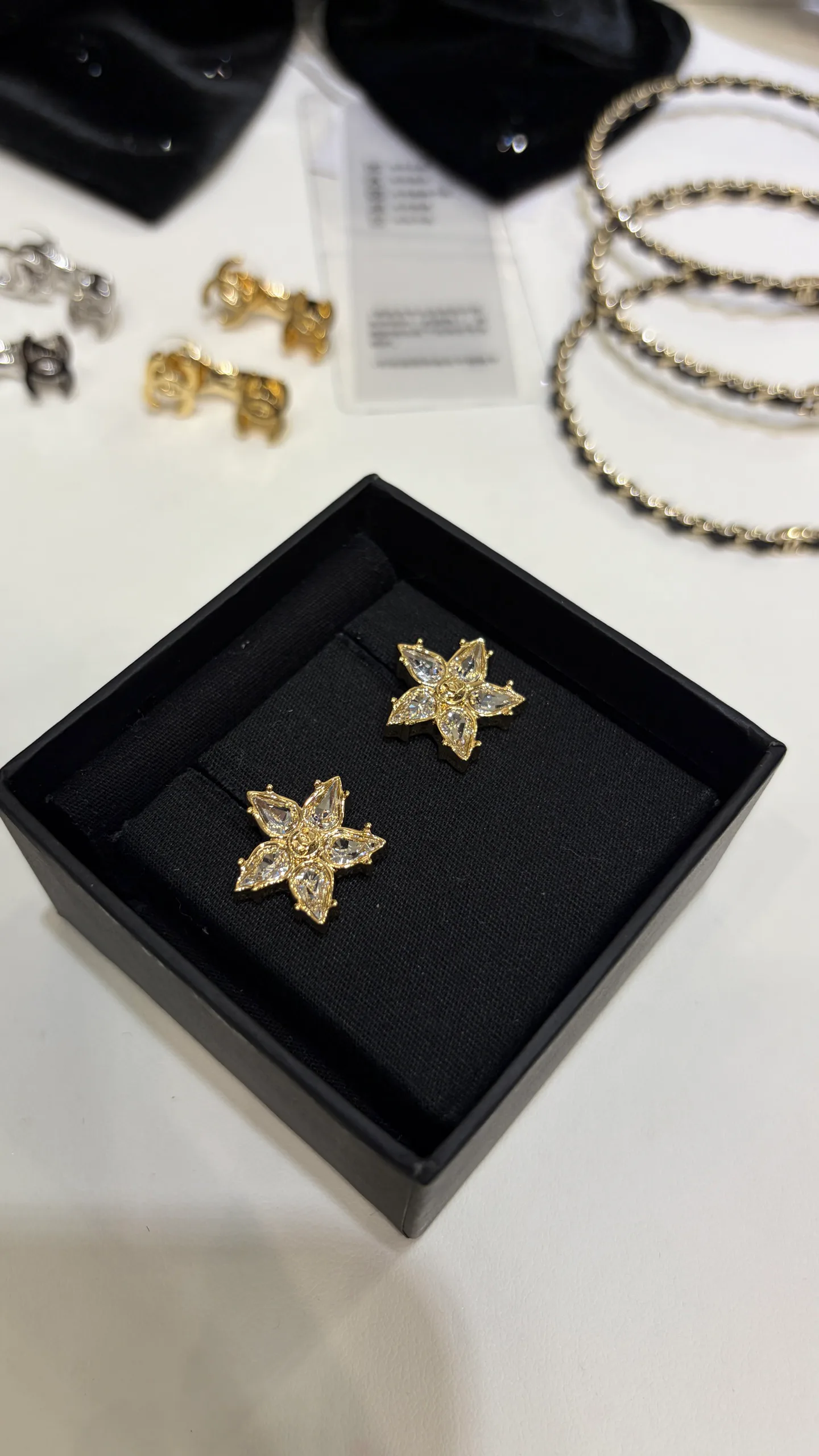 Бижутерия Chanel 13413836