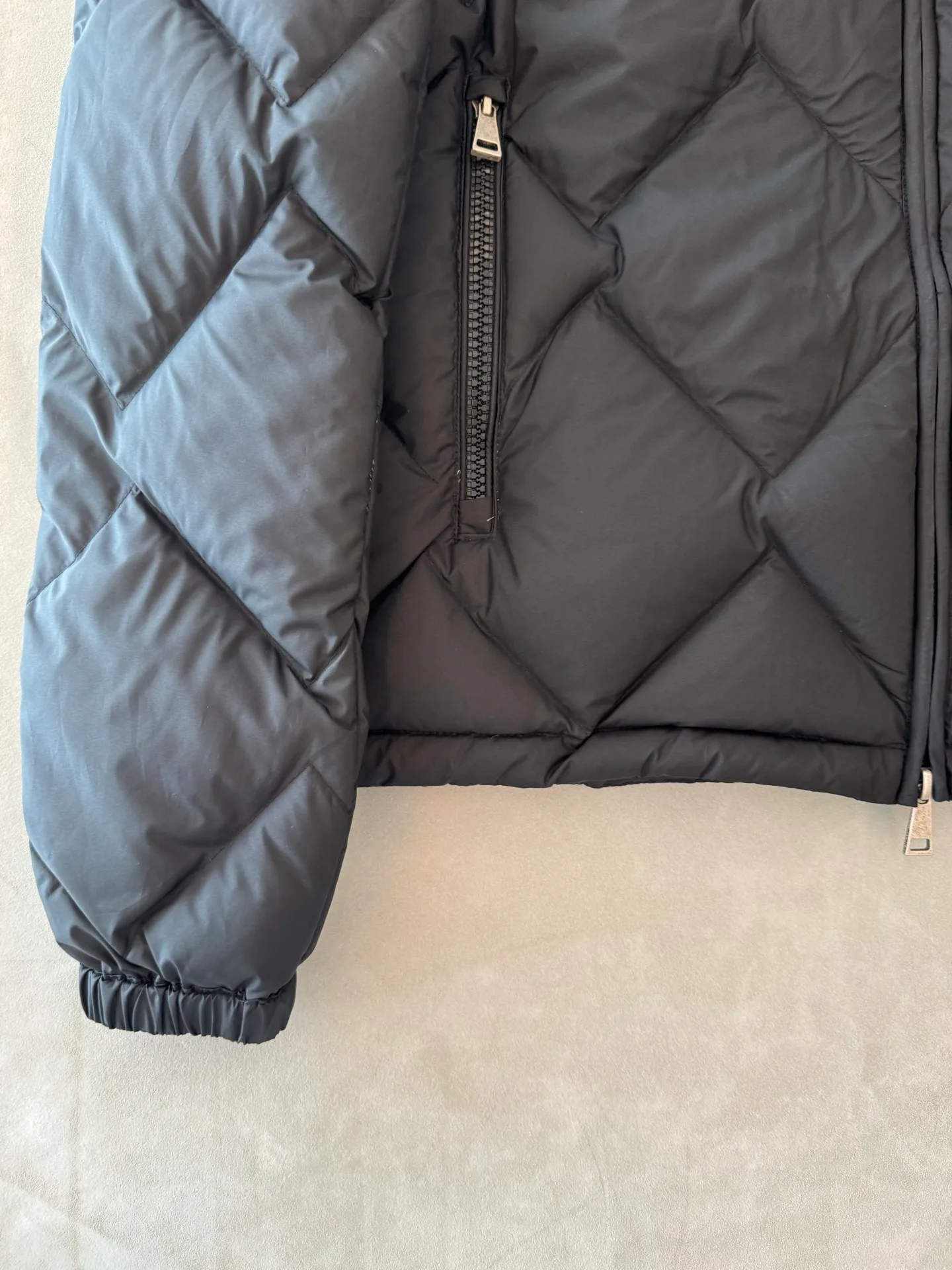 Куртки И Пуховики Женские Moncler 18869518
