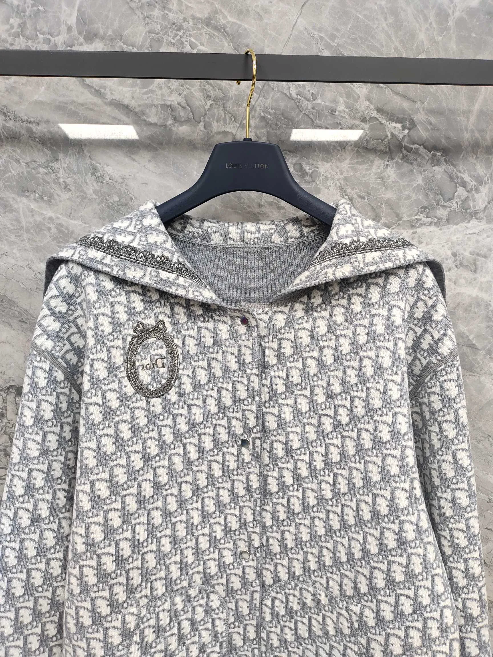 Джемперы И Свитеры Женские Christian Dior 17954293