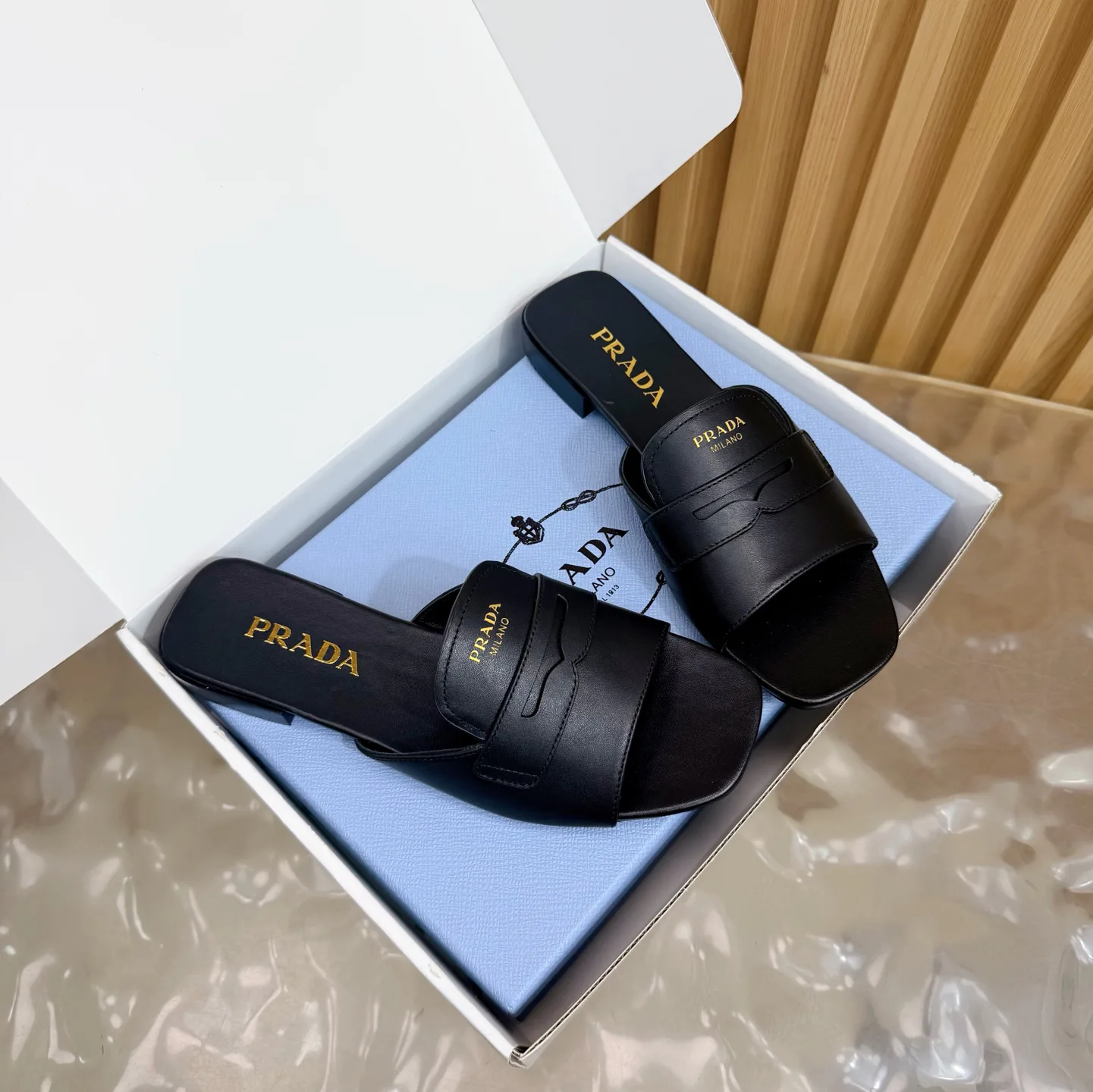 Босоножки Женские Prada 11776970