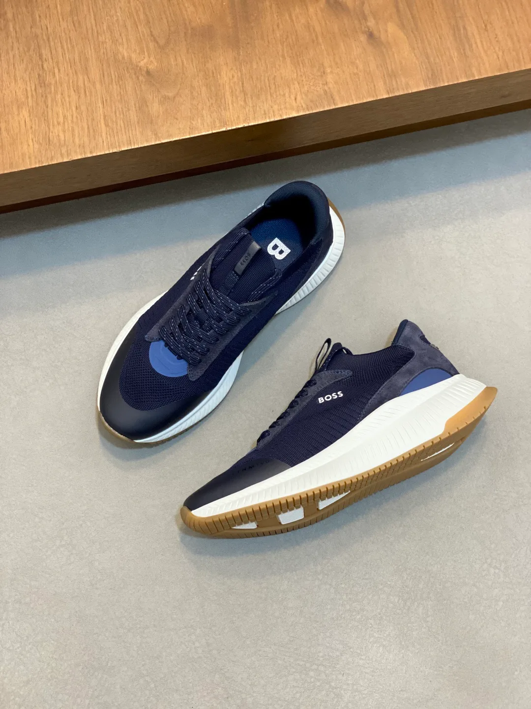 Кроссовки Мужские Hugo Boss 2030104