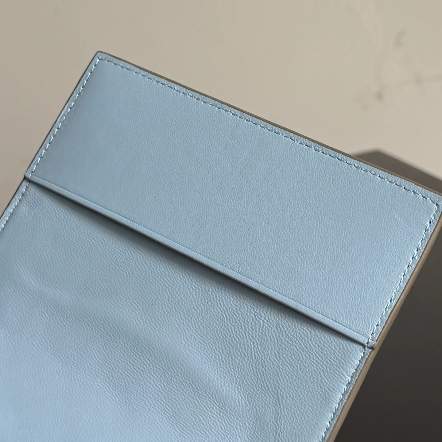 Клатчи Женские Bottega Veneta 9408024