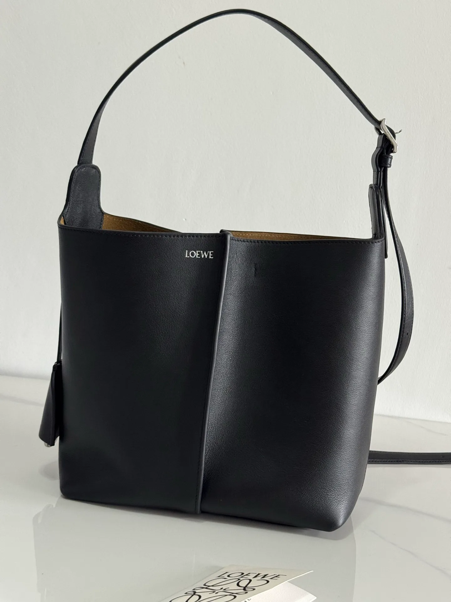 Классические Сумки Женские Loewe 17797196