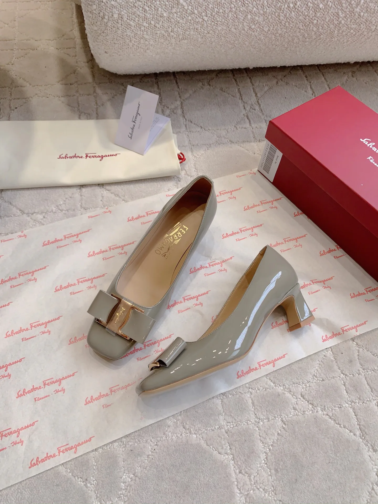 Туфли Женские Salvatore Ferragamo 11870079