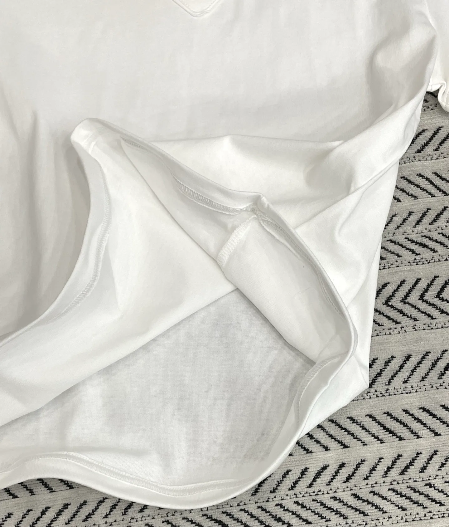 Футболки Женские Prada 11945903