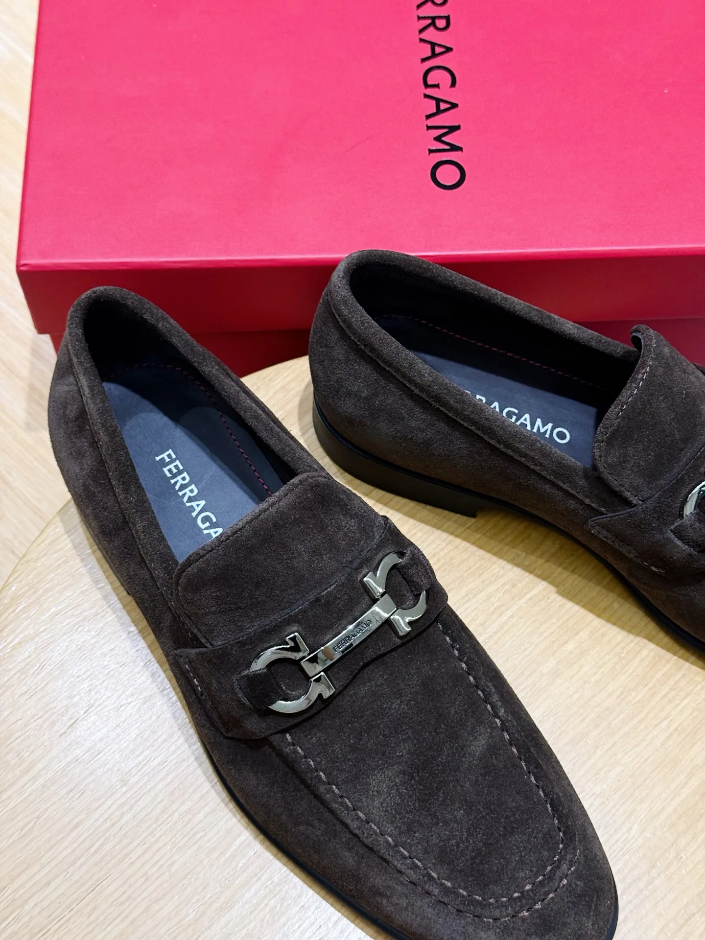 Лоферы И Туфли Мужские Salvatore Ferragamo 18101484