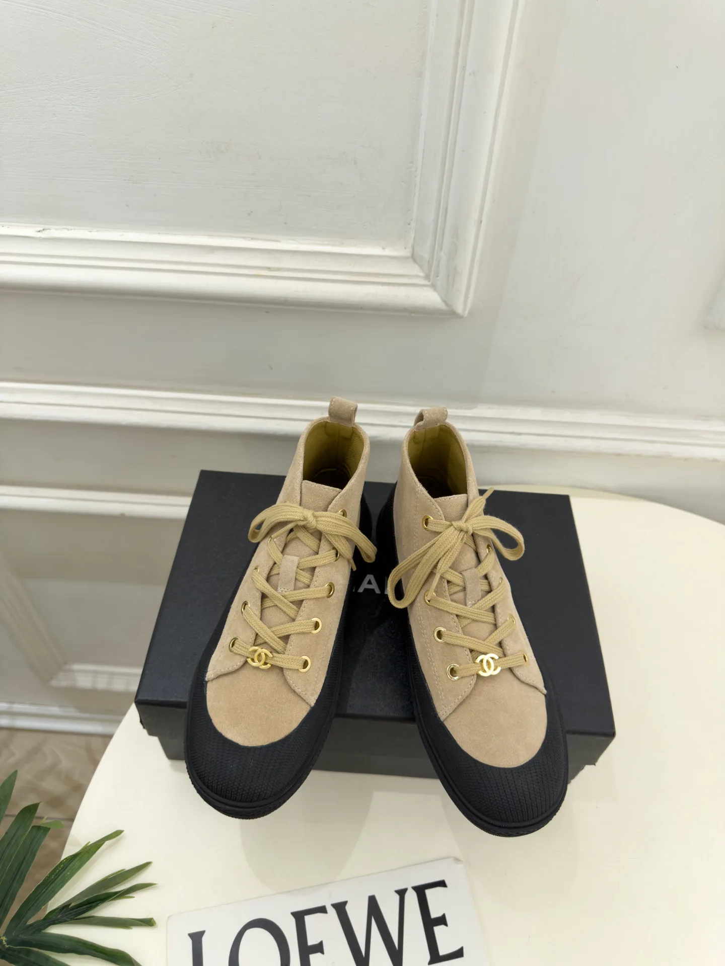 Кроссовки Женские Chanel 18346895