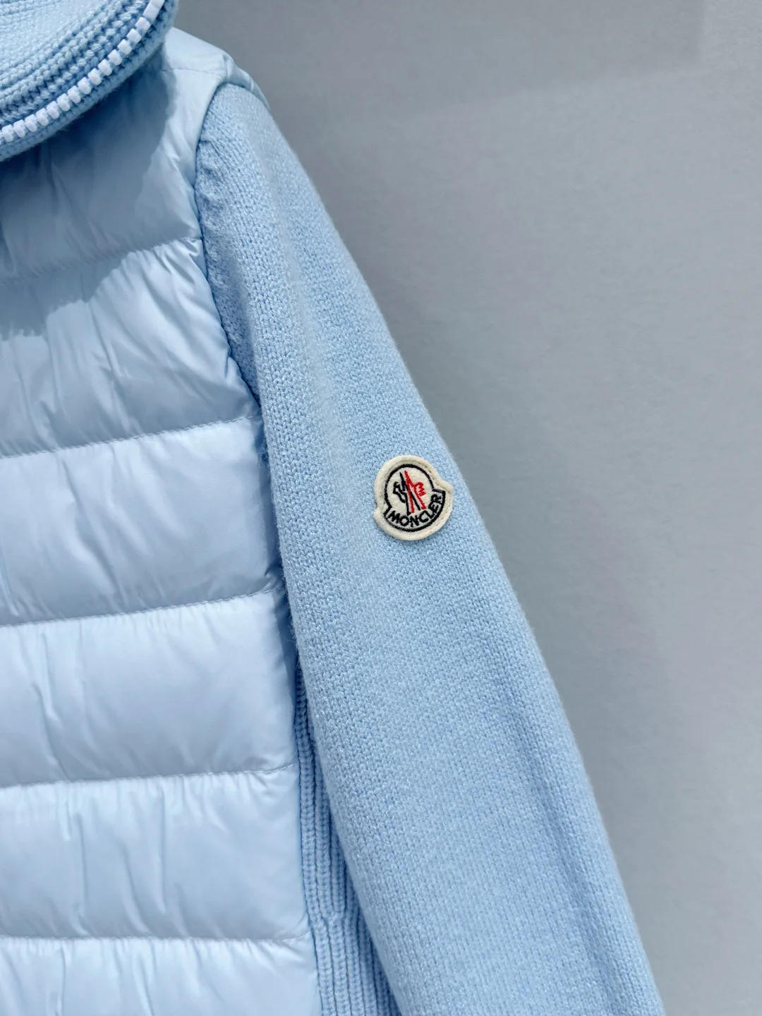 Куртки И Пуховики Женские Moncler 1464712