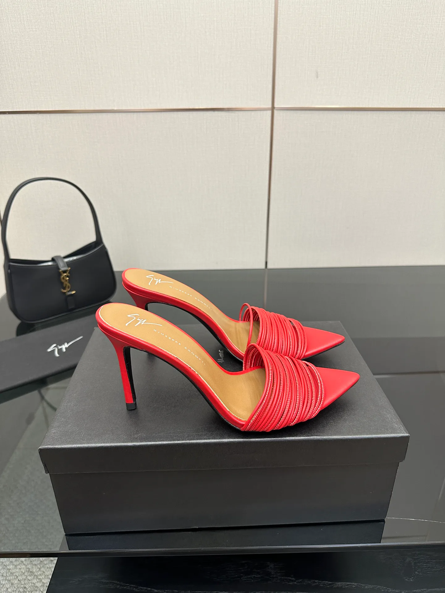 Босоножки Женские Giuseppe Zanotti 83898