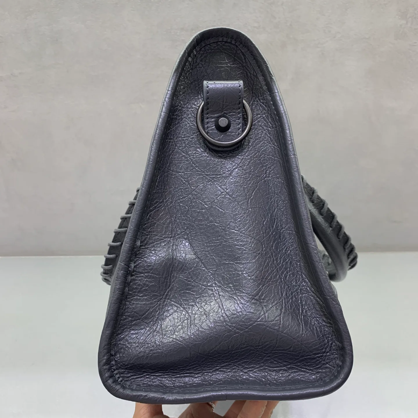 Классические Сумки Женские Balenciaga 18135966