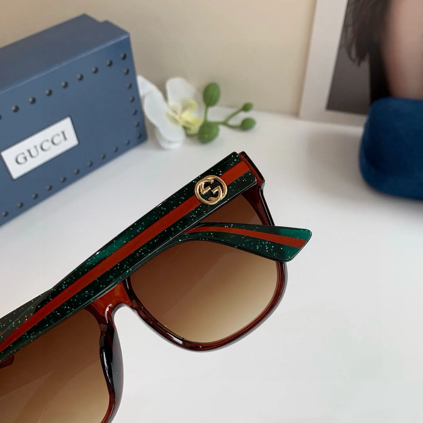 Очки Gucci 13135751